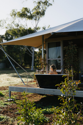 Exterior & Views 2, CANVS by CABN Seppeltsfield Barossa, Light