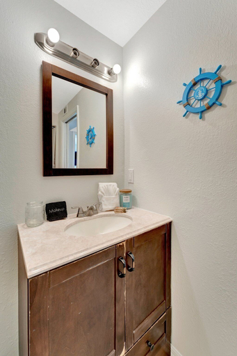 Bathroom 4, The Villas at Madeira near the Beach, Pinellas