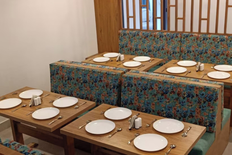Food & Drinks 5, Hotel SheraBling, East Sikkim