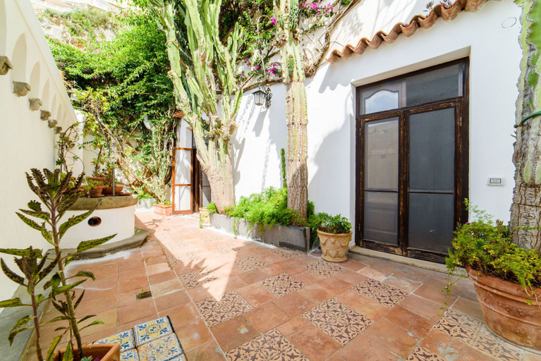Others 5, Estate4home - Villa Elsa, Salerno