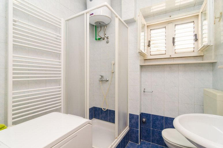 Bathroom 3, Apartments Dubrovnik Airport, Konavle