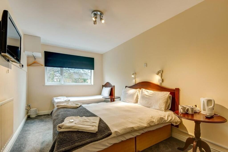 Bedroom 5, Commodore Hotel, Nottingham