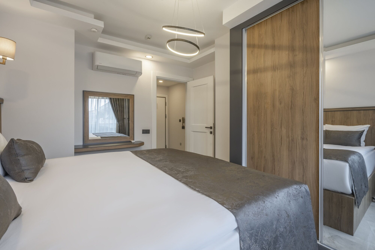 Bedroom 3, Quality Gold Suit Hotel, Antalya