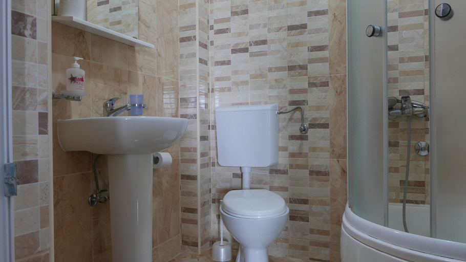 Bathroom 4, ApartHotel Stijovic