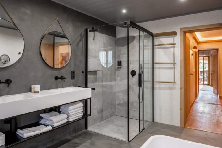 Bathroom 3, Fiakerhof, Garmisch-Partenkirchen