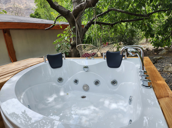 Bathroom 3, Cabaña de montaña (jacuzzi exterior), Cordillera