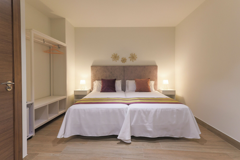 Bedroom 3, Dorinda Rooms, Alicante