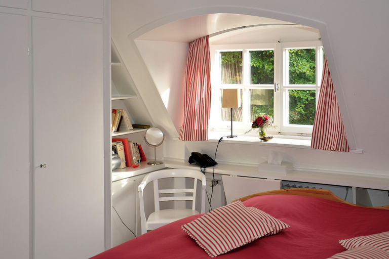 Bedroom 4, Gut Basthorst, Herzogtum Lauenburg