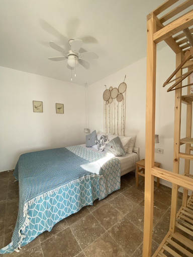 Bedroom 2, Sakin Odalar, Ayvalık
