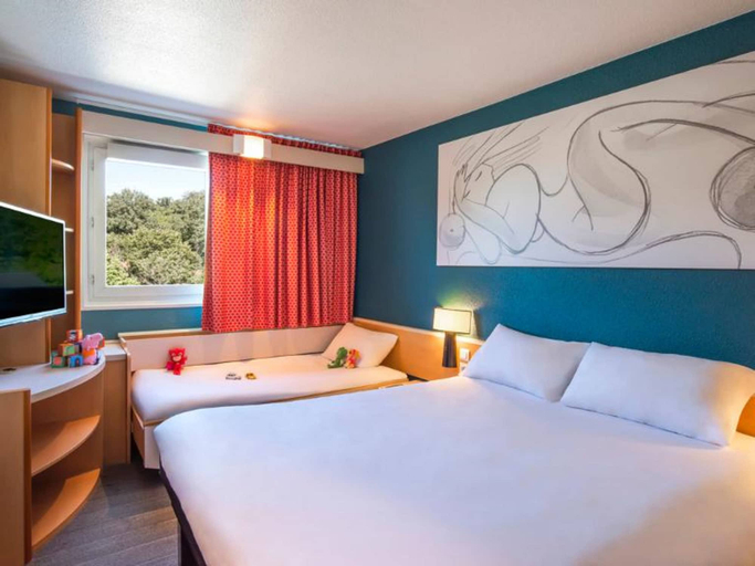 Bedroom 4, ibis Paris Nord Villepinte parc des Expositions, Seine-Saint-Denis