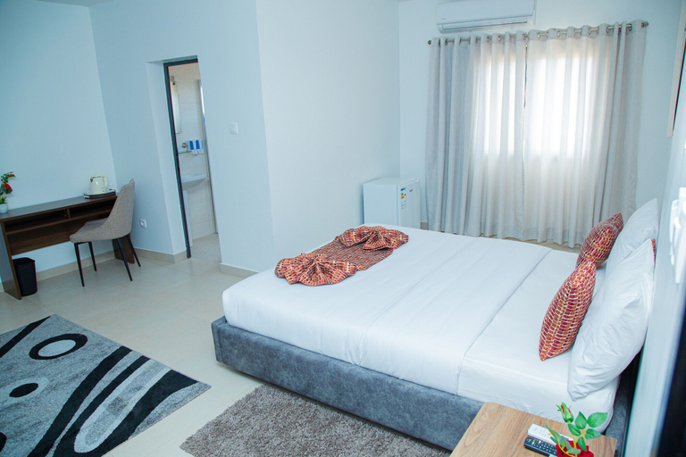 Bedroom 2, Hotel Residence Khadija, Thiès