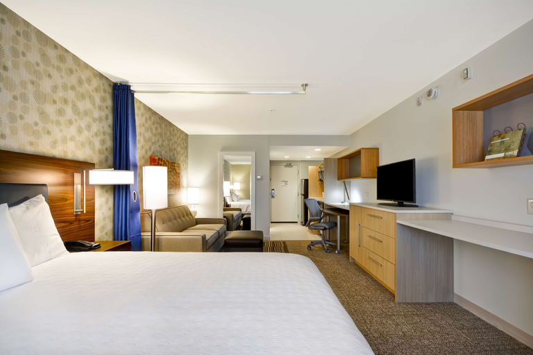 Bedroom 4, Home2 Suites by Hilton Decatur Ingalls Harbor, Morgan