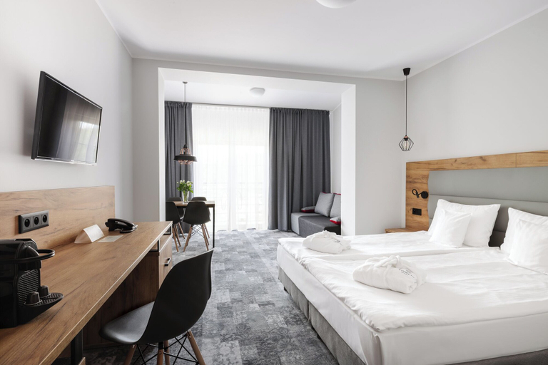 Bedroom 2, Hotel Vivaldi, Jelenia Góra