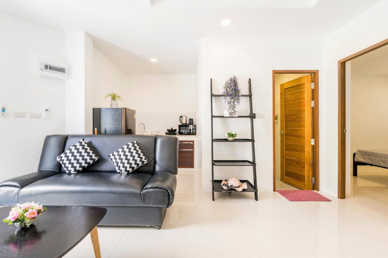 Others 5, Chonlada Pool Access 2 BR Bungalow, Phuket Island