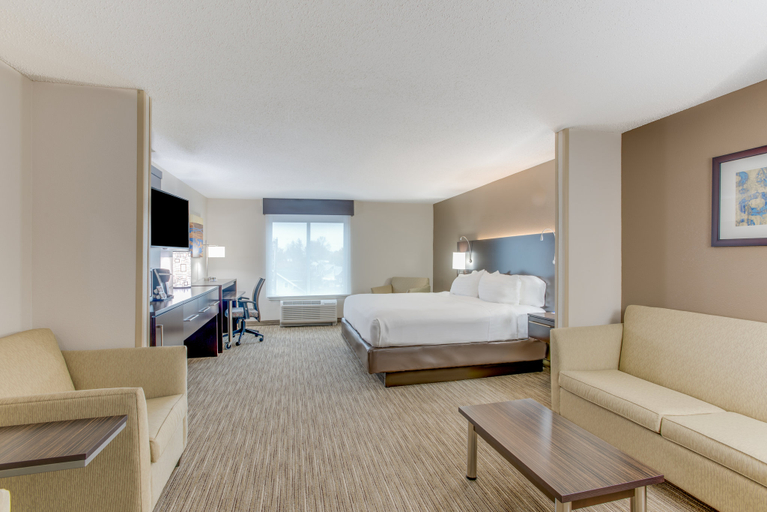 Bedroom 2, Holiday Inn Express & Suites BETHLEHEM by IHG, Northampton