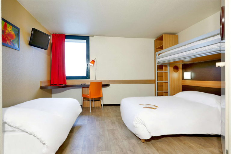 Others 5, Première Classe Paris Ouest - Gennevilliers Barbanniers, Hauts-de-Seine