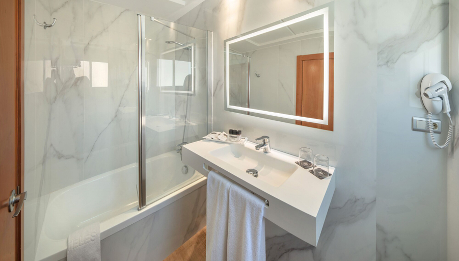 Bathroom 4, RH Princesa, Alicante