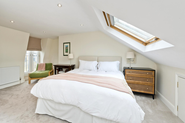Room 5, Family Home near Clapham Common, London