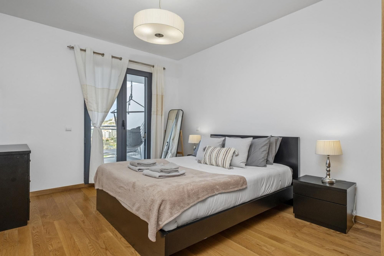 Room 2, C te D Atlantique by Homie, Santa Cruz