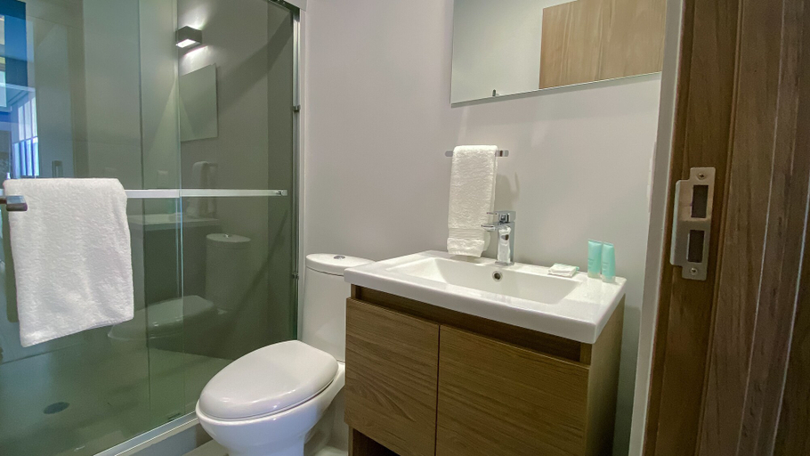 Bathroom 4, NIU Modern Apartments near WTC & Condesa - Roma Sur, Mexico City
