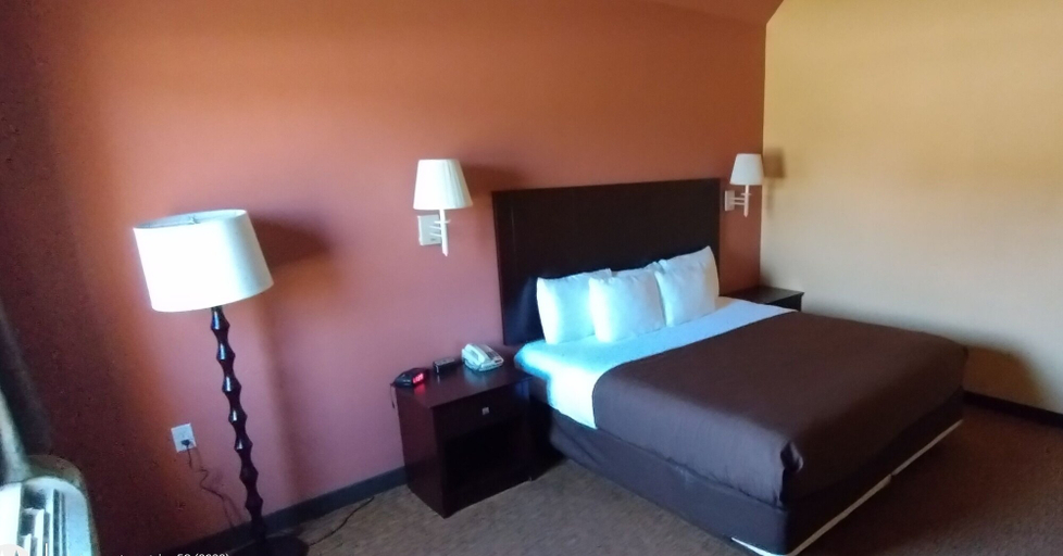 Bedroom 2, Shary Inn and Suites, Hidalgo