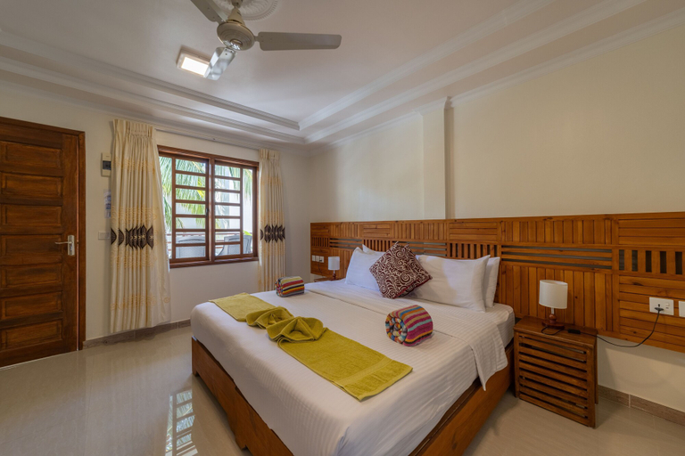 Bedroom 4, Kamadhoo Inn, Baa Atoll
