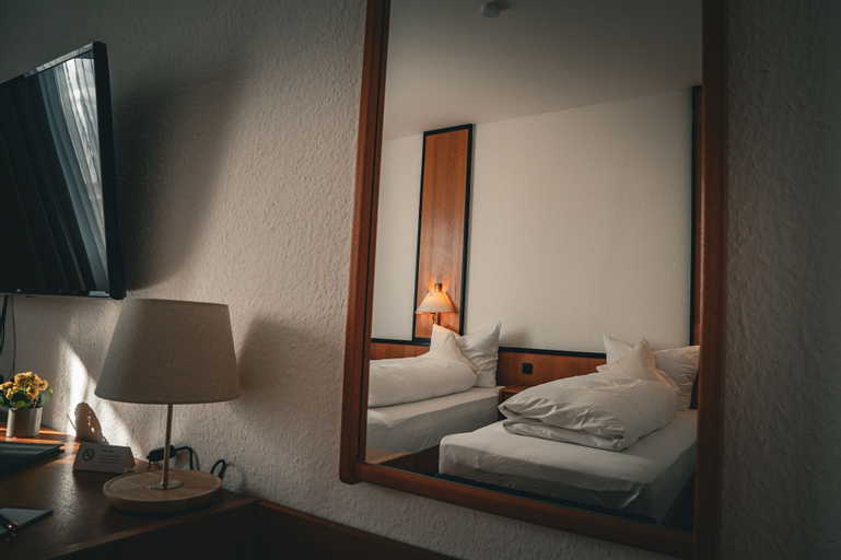 Bedroom 9
