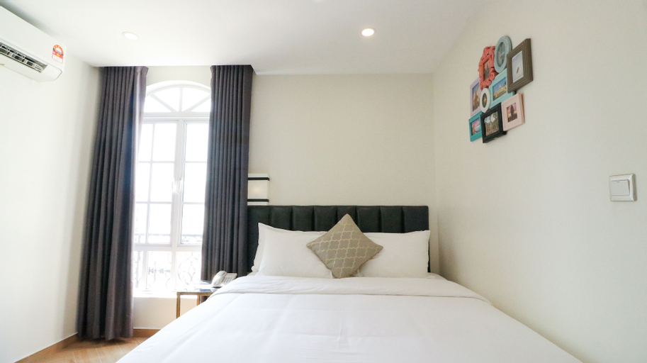 Bedroom 8