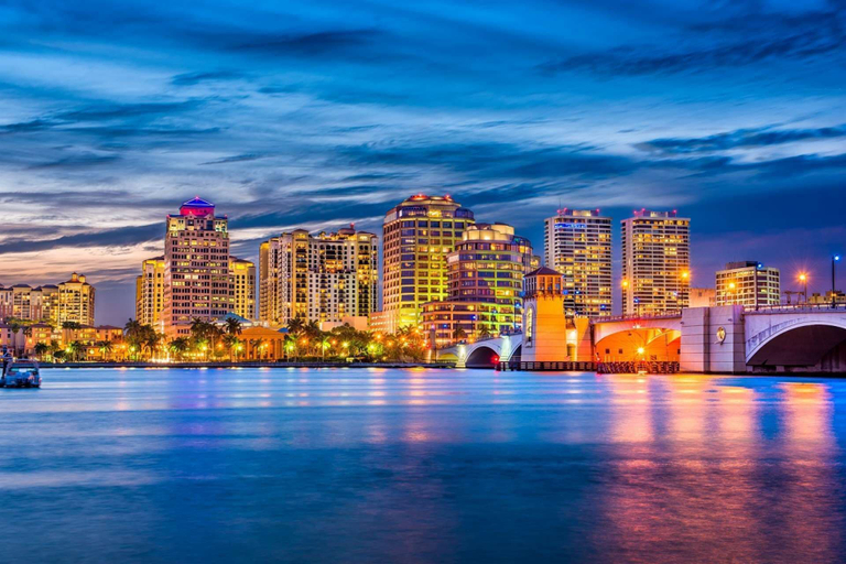 Others 2, Beachy Blues Apt A, Downtown, Shops, Cafes & Beach, Dog Friendly, Palm Beach