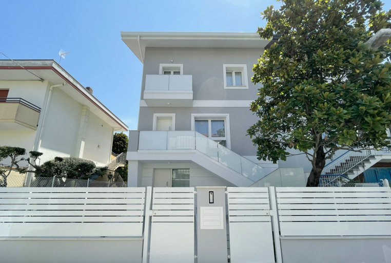 Exterior & Views 2, Arcioun Suite Apartment Via Bellaria, Rimini