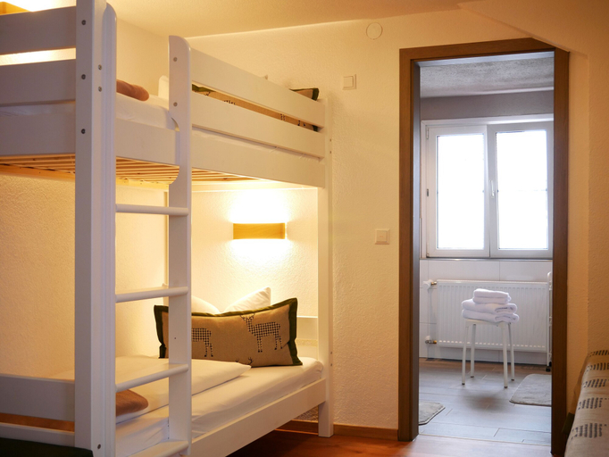 Bedroom 4, Hotel Hochfirst, Breisgau-Hochschwarzwald