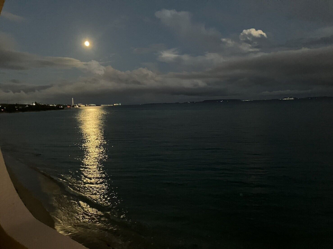 Others 3, My Beach Resort, Kin