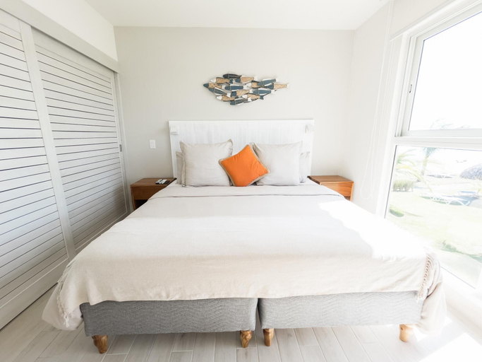 Room 2, Residences C10-1c in Chame, Chame