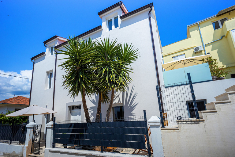Exterior & Views 2, Studio apartments Yucca 2min to the sea, Trogir