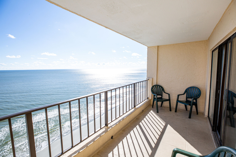 Others 5, Atalaya Towers, Georgetown