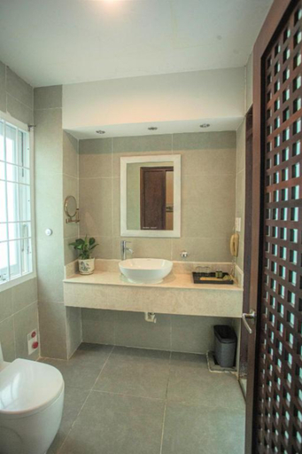 Bathroom 5, Seaside Resort Vung Tau, Vũng Tàu