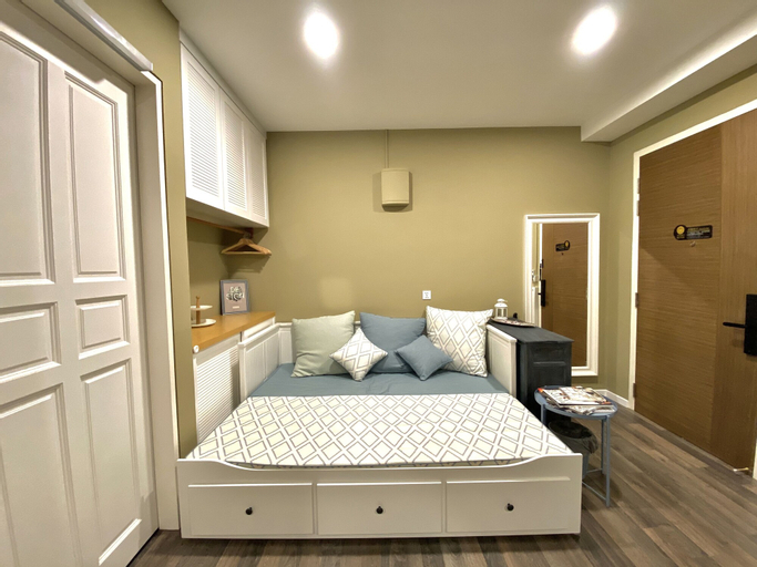 Bedroom 8