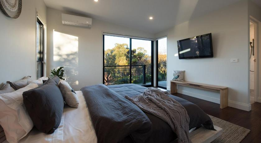 Bedroom 2, The Clubhouse, Hepburn - East