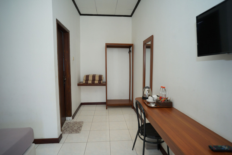 Others 5, Hotel Citere II, Bandung