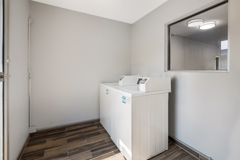 Bathroom 4, HomeTowne Studios by Red Roof Orange, TX, Orange