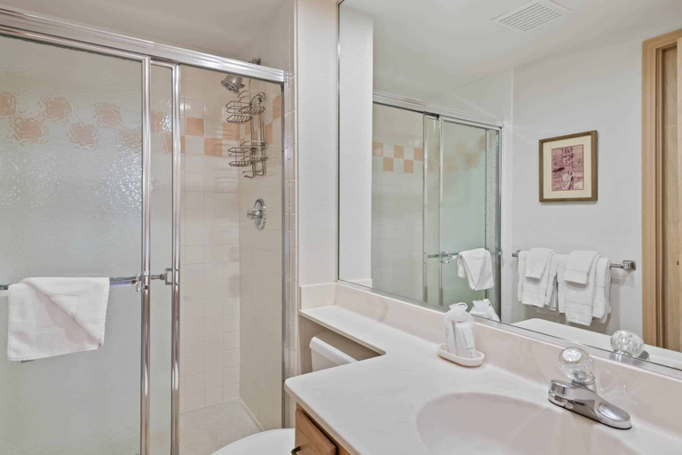 Bathroom 3, The Borders Lodge, Eagle