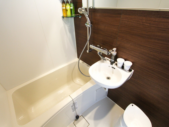 Bathroom 3, HOTEL LiVEMAX Osaka Yodoyabashi, Osaka