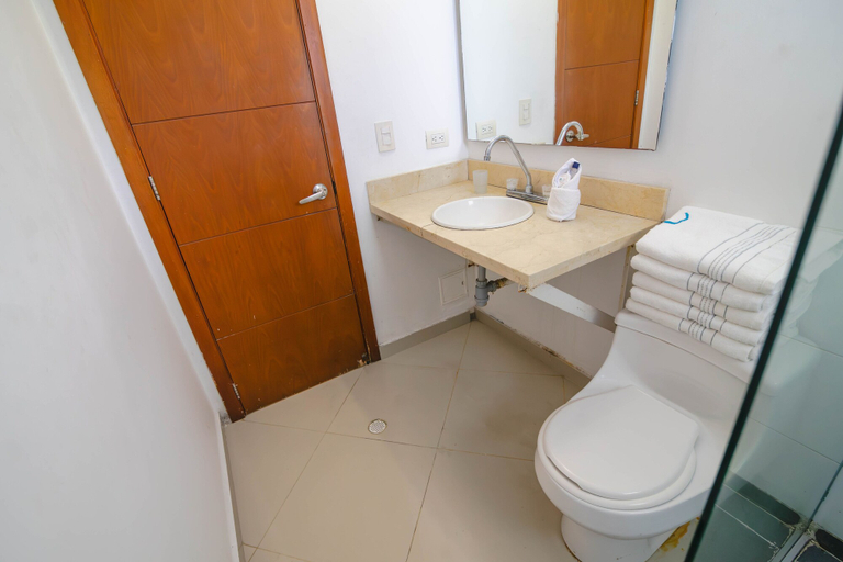 Bathroom 4, Apartamentos Unik Cartagena Edificio Poseidón, Cartagena de Indias