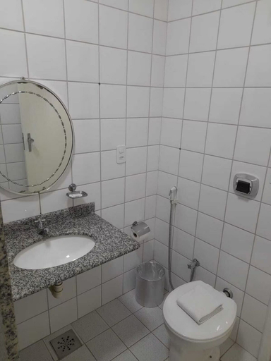 Bathroom 4, Hotel Linhatur, Linhares
