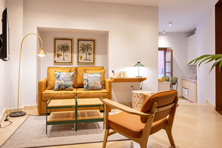 Others 5, Angeles 6- Giralda Luxury by Valcambre, Sevilla