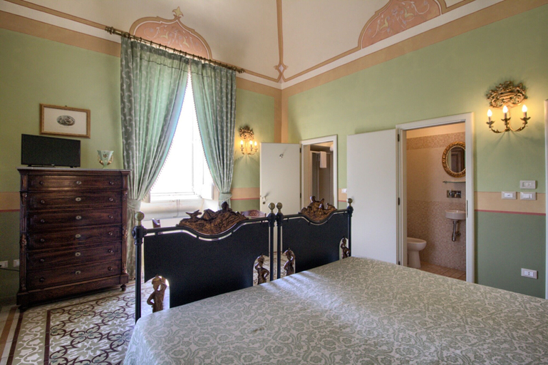 Bedroom 3, B&B A PALAZZO, Lecce