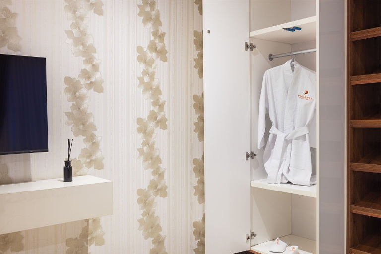 Bathroom 3, PHOENIX APARTMENTS ABUJA, Bwari