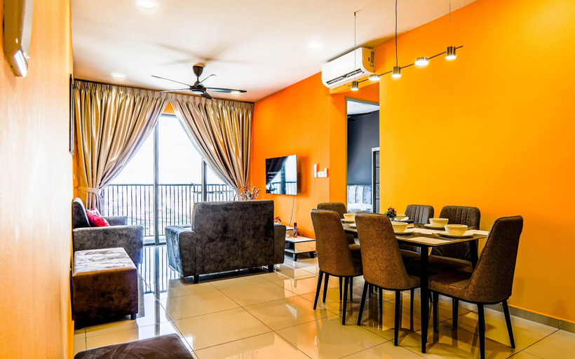 Dining Room 9