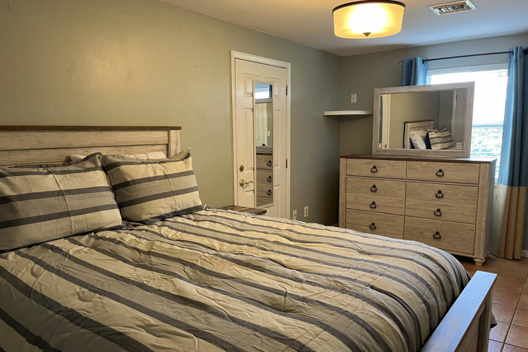 Bedroom 3, Magnolia Bungalow, Saint Johns