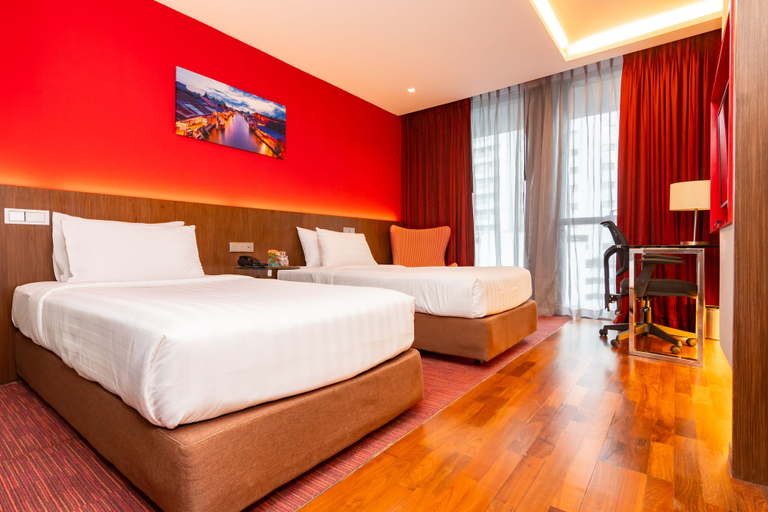 Bedroom 3, Galleria 10 Hotel Bangkok, Khlong Toey